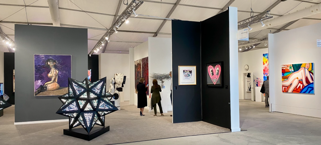 Investigar sobre la trayerctoria y reconocimiento internacional de la galeria